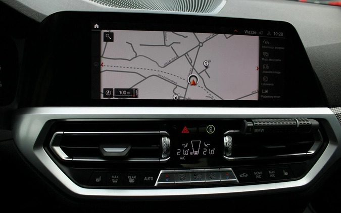 BMW Seria 3 cena 131900 przebieg: 50000, rok produkcji 2019 z Mrągowo małe 529